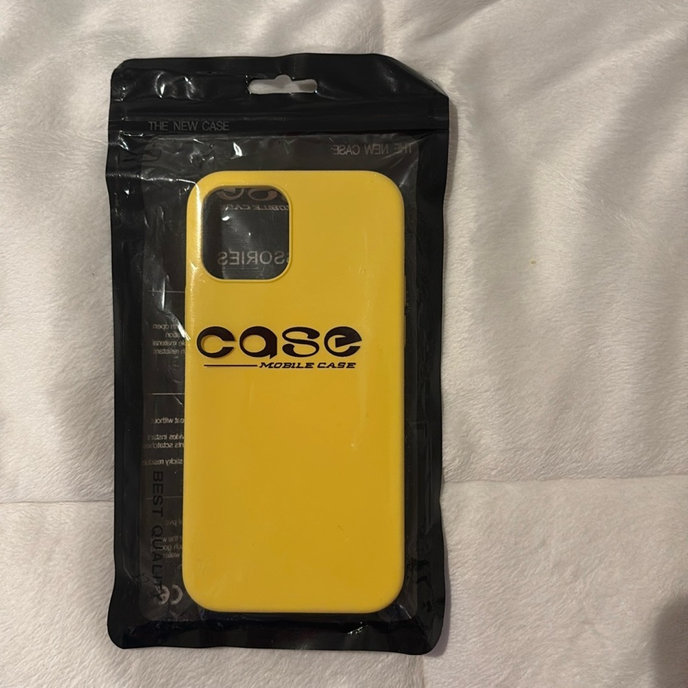 Vooii Iphone 12 pro silicone case brand new
